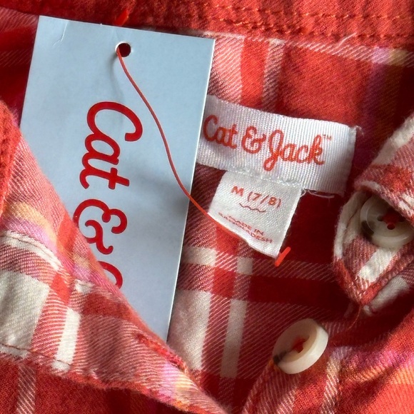 🌺 5 x 25 🌺 Cat & Jack Red and White Button Down Shirt - Picture 2 of 3